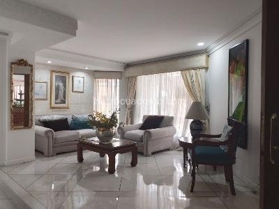 Apartamento en venta en Laureles, Medellín · foto 3 de 18