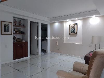 Apartamento en venta en Laureles, Medellín · foto 9 de 18