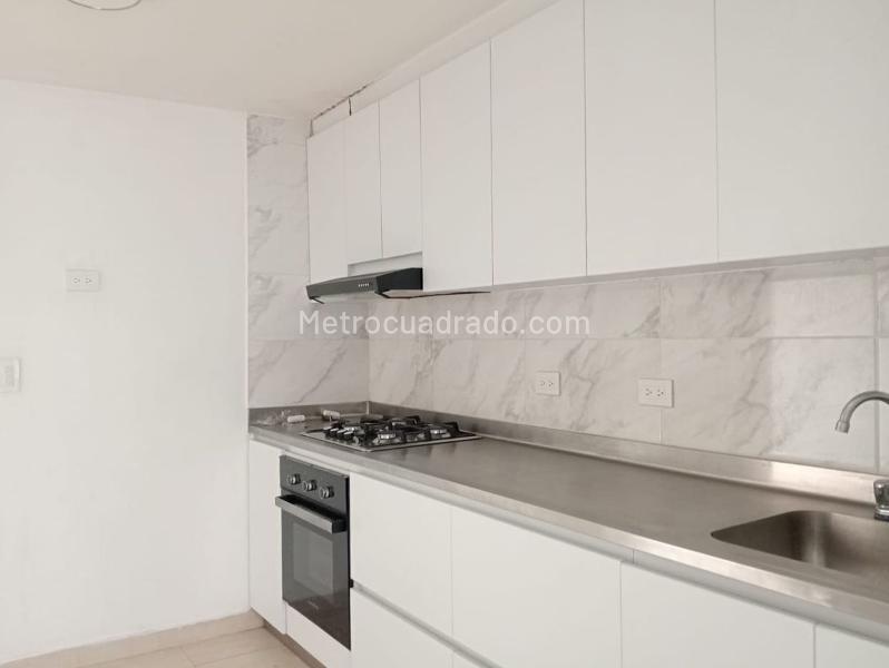 3BR Exterior Apartment for Rent in Laureles - 7