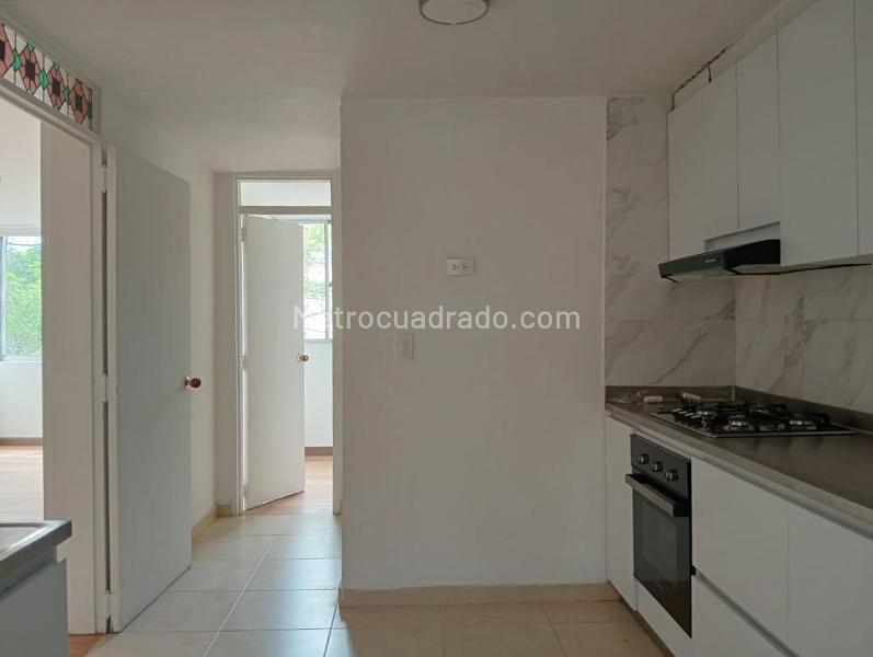 3BR Exterior Apartment for Rent in Laureles - 8