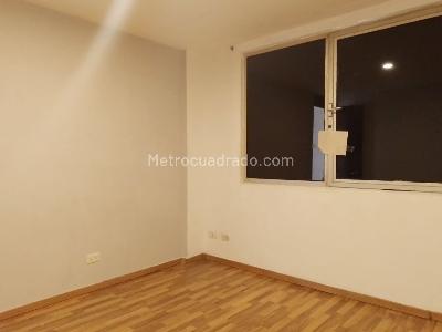 Apartamento en arriendo en Laureles, Medellín · foto 10 de 14