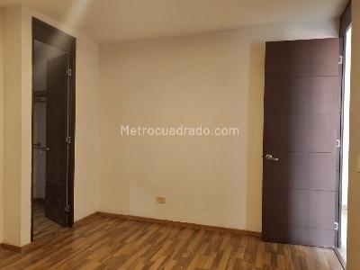 Apartamento en arriendo en Laureles, Medellín · foto 12 de 14