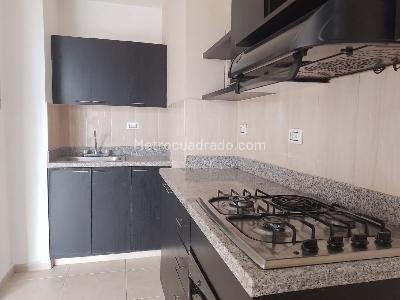 Apartamento en arriendo en Laureles, Medellín · foto 5 de 14