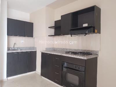 Apartamento en arriendo en Laureles, Medellín · foto 6 de 14
