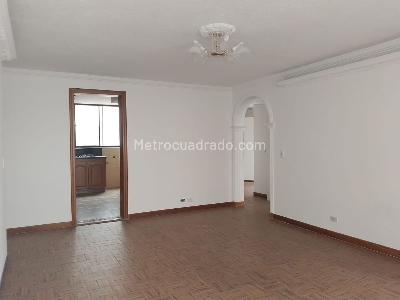 Apartamento en venta en Laureles, Medellín · foto 3 de 16