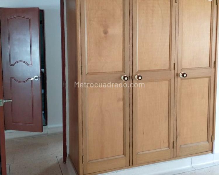 Independent 3BR Apartment in Belen - 6