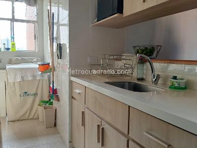 Apartamento en venta en Laureles, Medellín · foto 4 de 17