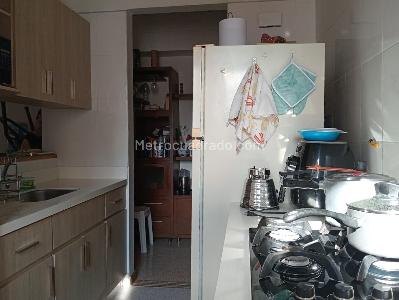 Apartamento en venta en Laureles, Medellín · foto 5 de 17