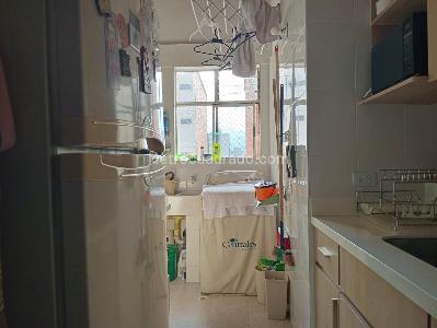 Apartamento en venta en Laureles, Medellín · foto 6 de 17