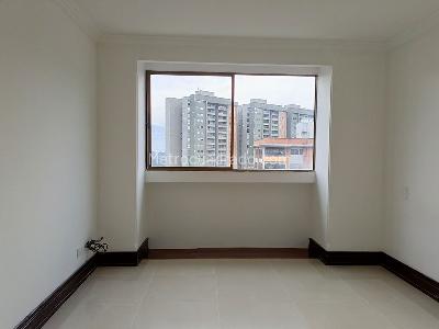Apartamento de 4 alcobas en venta en Belen, Medellín, 170 m² · foto 15 de 18