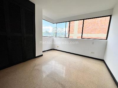 Apartamento en venta en Belen, Medellín · foto 6 de 14