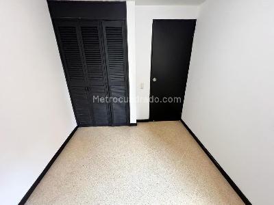 Apartamento en venta en Belen, Medellín · foto 7 de 14