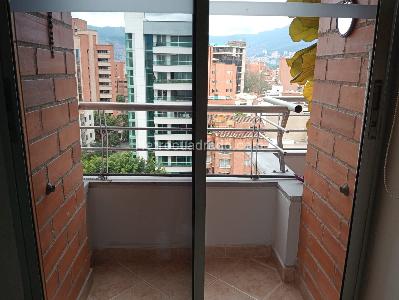 Apartamento en venta en Laureles, Medellín · foto 16 de 18