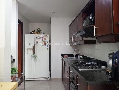 Apartamento en venta en Laureles, Medellín · foto 5 de 18