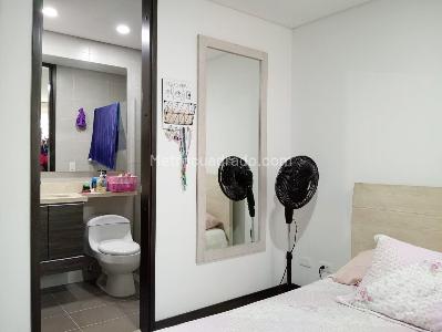 Apartamento en venta en Laureles, Medellín · foto 13 de 20