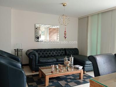Apartamento en venta en Laureles, Medellín · foto 3 de 20