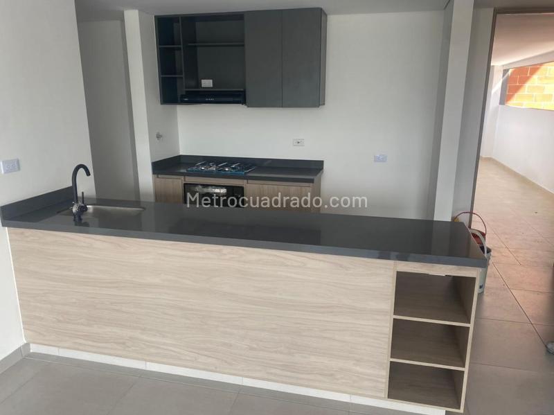 Modern 2BR Apartment in Belen - 3