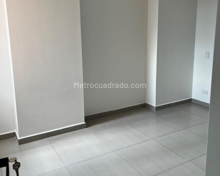Modern 2BR Apartment in Belen - 6