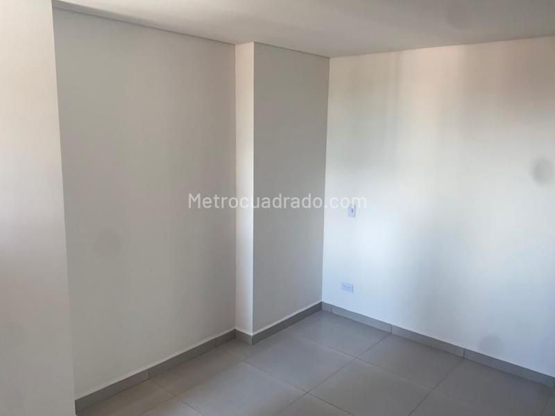 Modern 2BR Apartment in Belen - 8