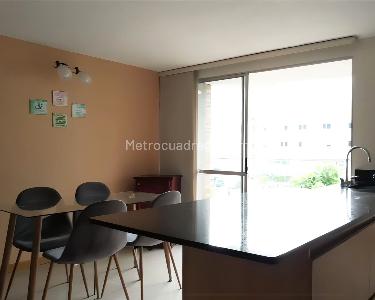 Apartamento de 3 alcobas en arriendo en Belen, Medellín, 90 m² · foto 7 de 12