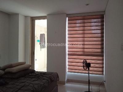 Apartamento de 3 alcobas en venta en Laureles, Medellín, 100 m² · foto 16 de 20