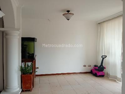 Apartamento en venta en Laureles, Medellín · foto 2 de 20