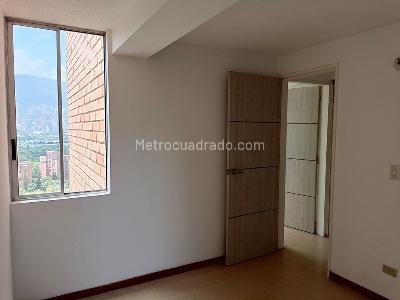 Apartamento en venta en Belen, Medellín · foto 8 de 16