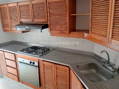 Apartamento de 3 alcobas en venta en Laureles, Medellín, 157 m² · foto 6 de 19