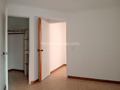 Apartamento de 3 alcobas en venta en Laureles, Medellín, 157 m² · foto 15 de 19