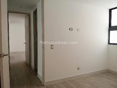 Apartamento de 3 alcobas en venta en Laureles, Medellín, 131 m² · foto 14 de 19