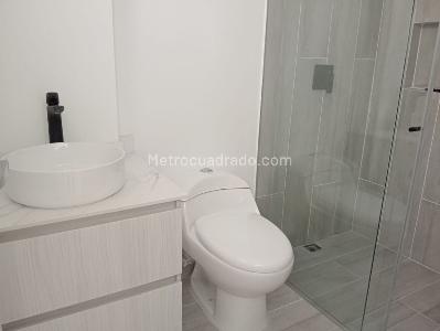 Apartamento de 3 alcobas en venta en Laureles, Medellín, 120 m² · foto 15 de 19