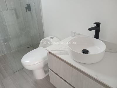 Apartamento de 3 alcobas en venta en Laureles, Medellín, 120 m² · foto 17 de 19