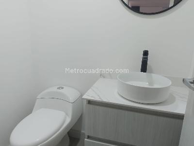 Apartamento en venta en Laureles, Medellín · foto 13 de 16