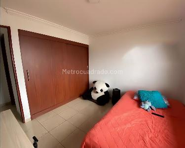 Apartamento en venta en Laureles, Medellín · foto 9 de 13