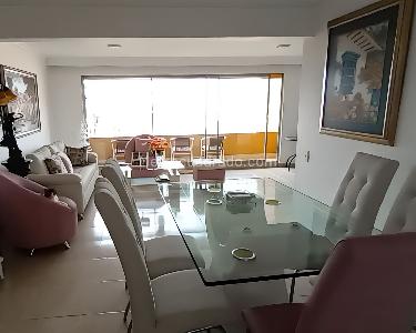 Apartamento en venta en Laureles, Medellín · foto 5 de 13