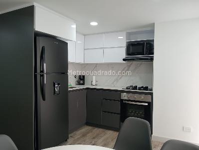 Apartamento en venta en Laureles, Medellín · foto 3 de 13