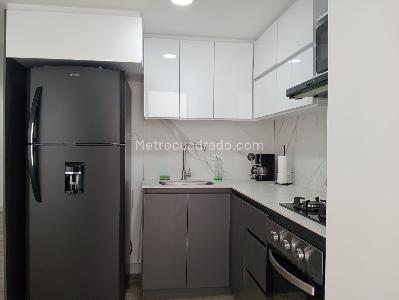 Apartamento en venta en Laureles, Medellín · foto 5 de 13