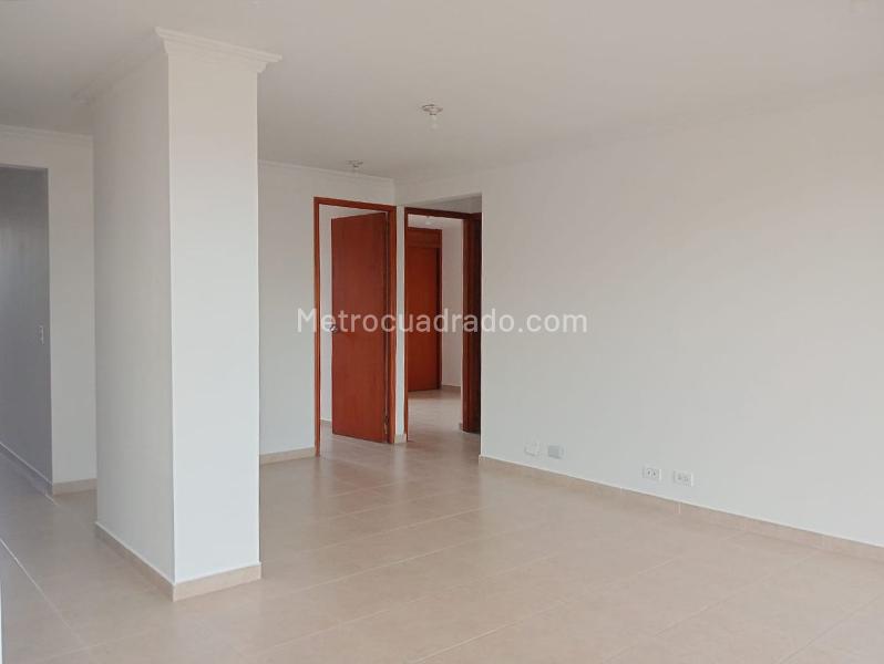 Spacious 3BR Apartment with Gym in Laureles - 3