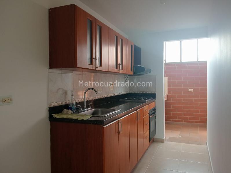 Spacious 3BR Apartment with Gym in Laureles - 5