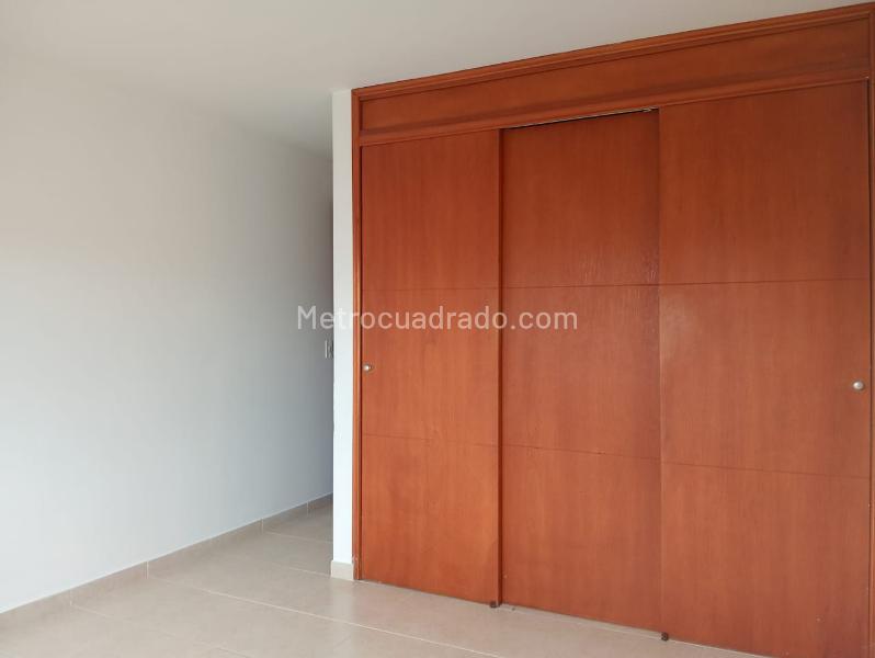 Spacious 3BR Apartment with Gym in Laureles - 8