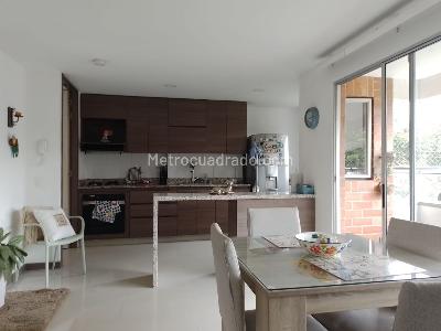 Apartamento en venta en La America, Medellín · foto 6 de 18
