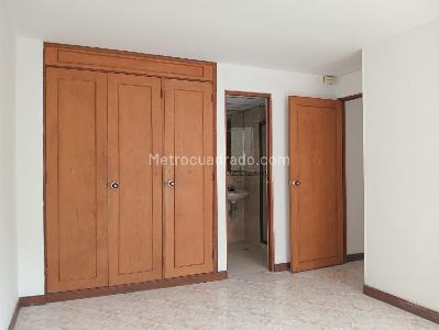 Apartamento en venta en Laureles, Medellín · foto 10 de 20