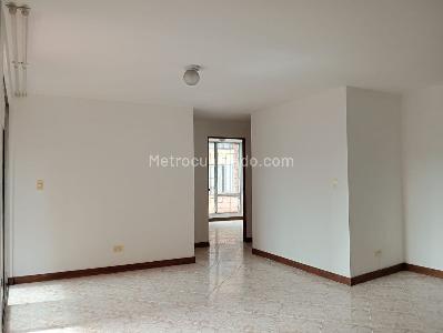 Apartamento en venta en Laureles, Medellín · foto 2 de 20