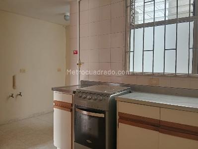 Apartamento en venta en Laureles, Medellín · foto 7 de 20
