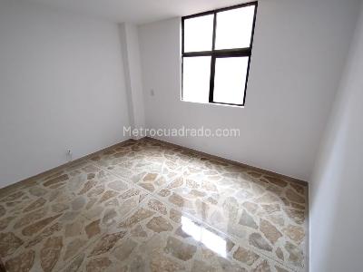 Apartamento de 3 alcobas en venta en Laureles, Medellín, 127 m² · foto 14 de 19