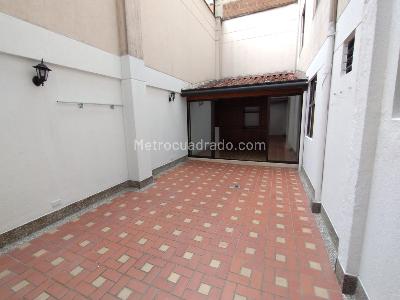 Apartamento de 3 alcobas en venta en Laureles, Medellín, 127 m² · foto 17 de 19