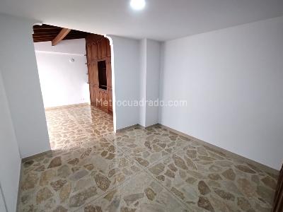 Apartamento de 3 alcobas en venta en Laureles, Medellín, 127 m² · foto 9 de 19