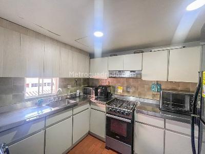 Apartamento en venta en Belen, Medellín · foto 4 de 11