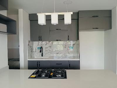 Apartamento de 3 alcobas en venta en La America, Medellín, 100 m² · foto 6 de 20