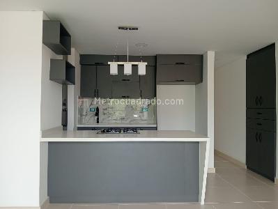 Apartamento en venta en La America, Medellín · foto 10 de 20
